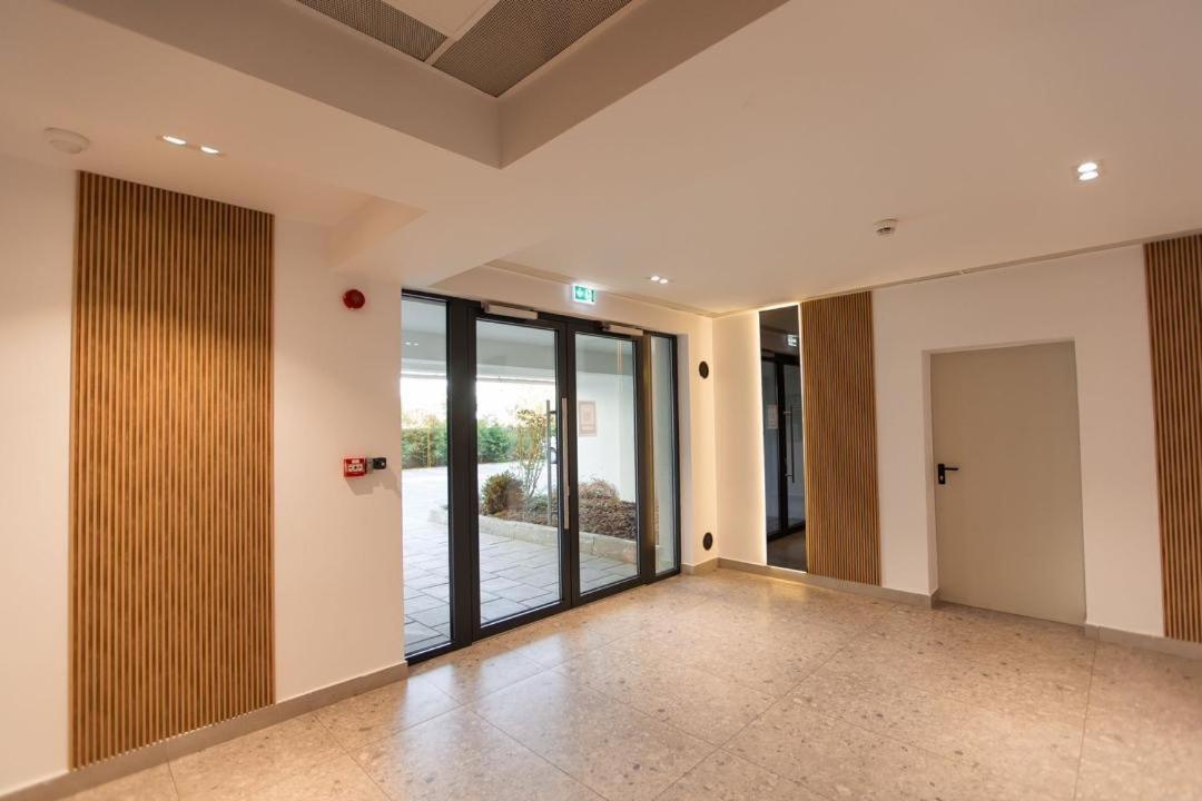 Escapism - Premium 1Br Apartment With Parking بوخارست المظهر الخارجي الصورة